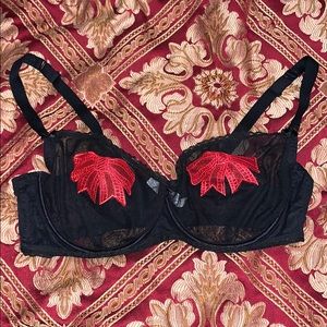 Cacique Sexy Bra with bows